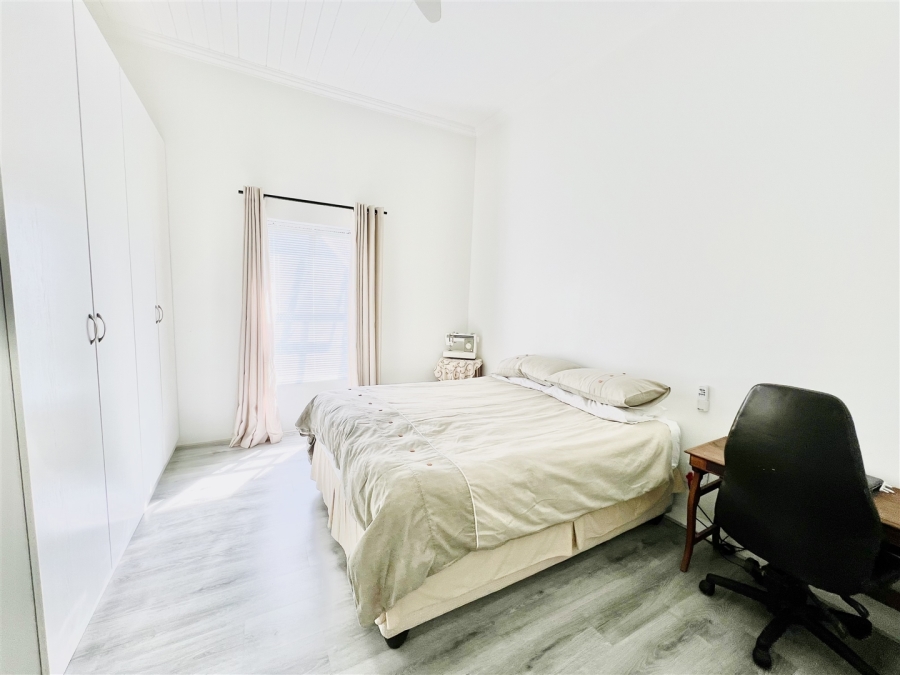 4 Bedroom Property for Sale in Mount Royal Golf Estate Western Cape